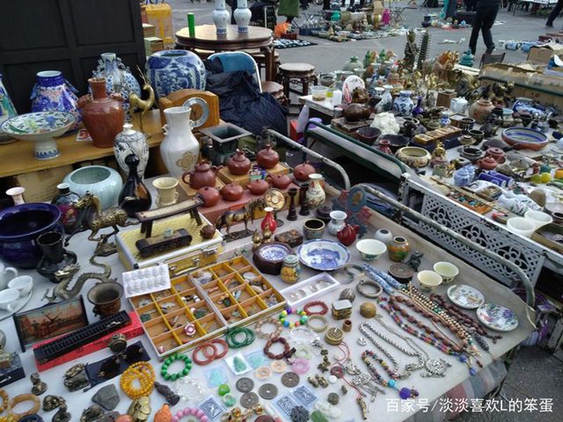 综合收藏品市场：传统与现代交融的新风景